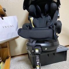 0歳〜3歳　aprica チャイルドシート