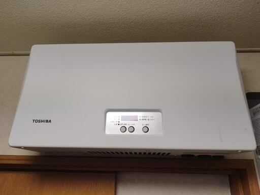 東芝　パワーコンディショナー　TPV-PCS0550A