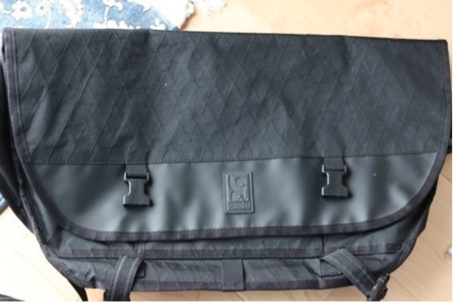 BLCKCHRM COLLECTION メッセンジャーバッグ CTZ