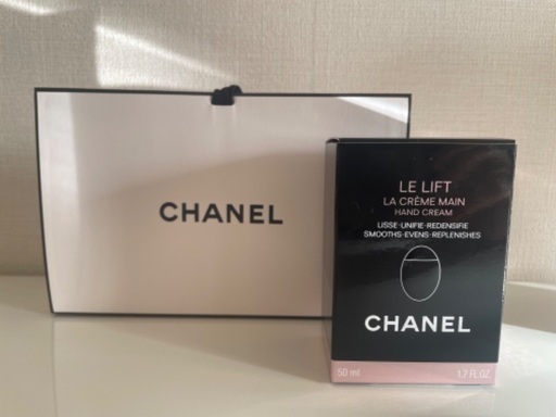 CHANELのハンドクリーム