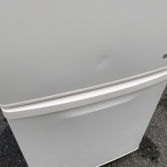 💁‍♀️☘️大阪市から阪南市まで配達設置無料💁‍♀️パナソニック冷蔵庫138L🍀保証有り