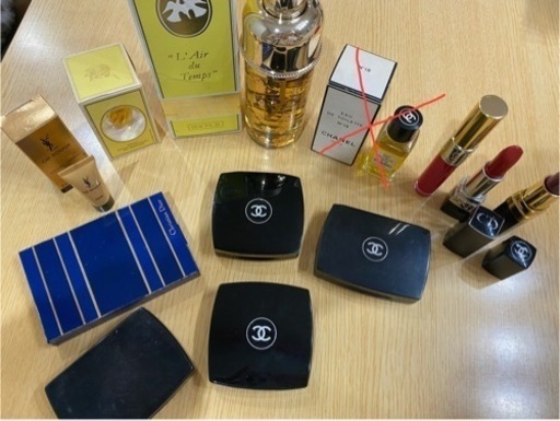 CHANEL、Dior、YSLなど化粧品、香水