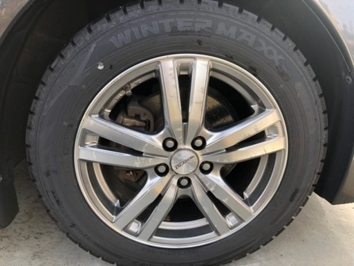 2020年モデル DUNLOP 乳臭い スタッドレスタイヤ 275/50R20 4本