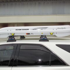◎ 美品！。テルッツオ TERZO ルーフボックス ルーフBOX ローライダー コンパクト 330L ロッドホルダのオマケ付き◎