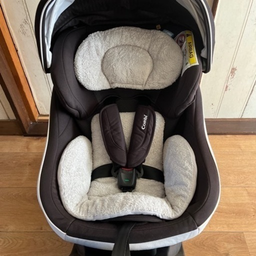 Combi コンビ ☆ クルムーヴスマート ISOFIX エッグショック ☆ JJ-650