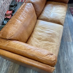 レザーソファー　定価35万円くらい