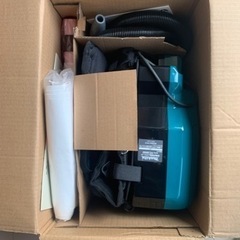 マキタ　VC260DZ　充電式背負いクリーナ(本体のみ/バッテリ・充電器別売)