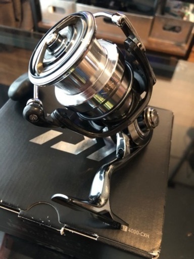 ダイワ イグジストLT4000cxh ダイワ イグジスト LT4000-XH 22年モデル