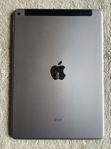 iPad air 2 silver Wi-Fi-cell 32GB バッテリー94％ iPad air2