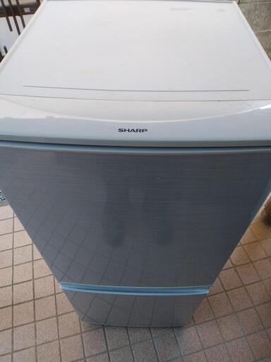 値下げしました。SHARP冷蔵庫2ドア 137Ｌ 2015年