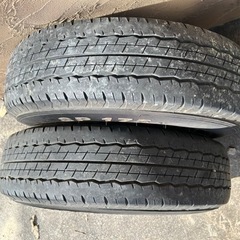 200系ハイエースアルミ&タイヤセット