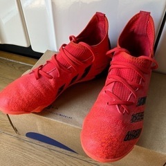 adidas 22cm スパイク