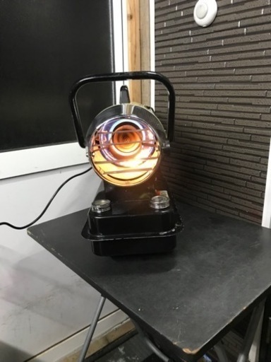 スポットヒーター