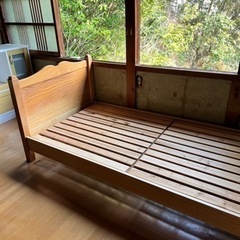 ニトリのシングルベッド0円