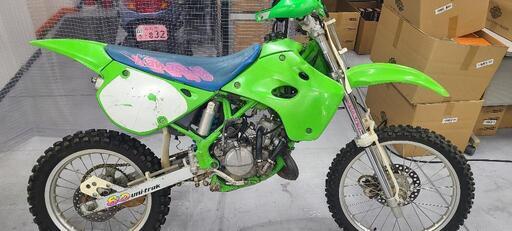 KX80-2　ラージホイル引取限定　サイドスタンド付き