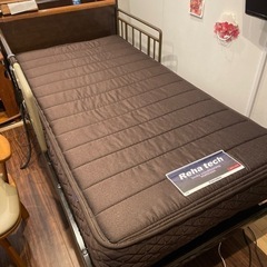フランスベッド製電動介護ベッド