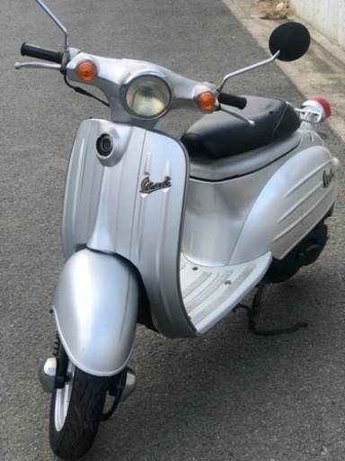 (完売御礼)⭕️SUZUKI ヴェルデ　２スト空冷、50cc お洒落な爆速車両です⭕️
