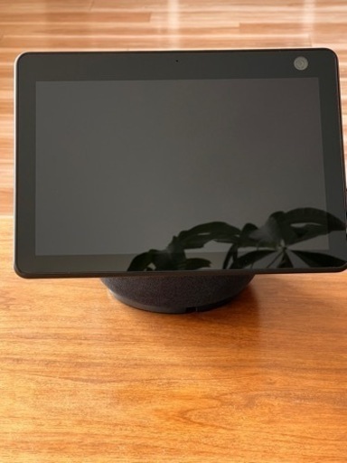 Echo Show 10 第3世代 - モーション機能付きスマートディスプレイ with Alexa、チャコール
