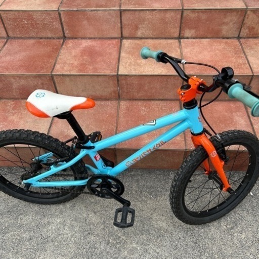 マウンテンバイク　ヨツバサイクル　18インチ