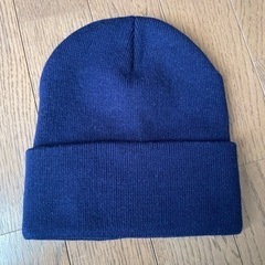 シンプルネイビー　ニット帽　カナダ　紺色  