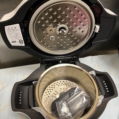 SHARP シャープ ヘルシオ ホットクック KN-HW16D-W 2018年製 自動調理 鍋  1.6L 無水鍋 ホワイト 使用1回 中古美品 ③