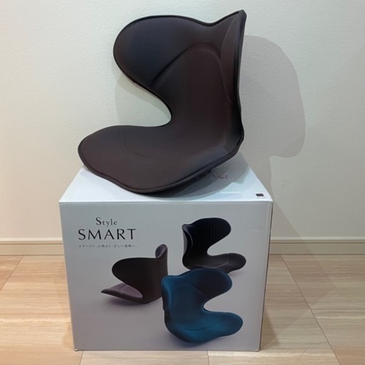 Style SMART ブラウン　骨盤サポートチェア