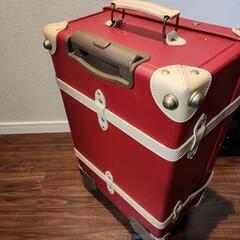 スーツケース（キャリーバッグ）