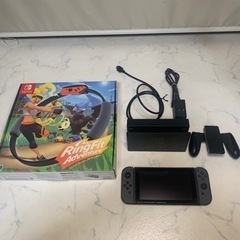 購入者決まりました　任天堂　Switch  付属品付き