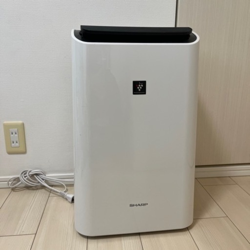 【1,000円！引き取りに来ていただける方限定】SHARP 衣類乾燥除湿機　2016年製　CV-F120