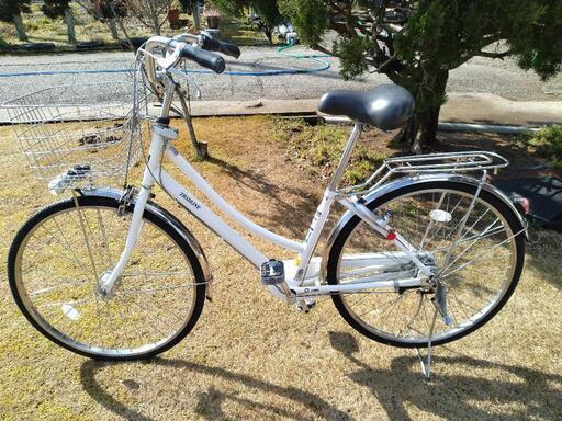【お取引中】　値下げ！！　26インチ　3段変速　シティサイクル　自転車　白色