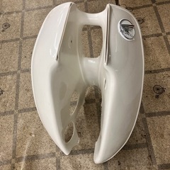 キャンセルありホンダ　バイク　カウル部品