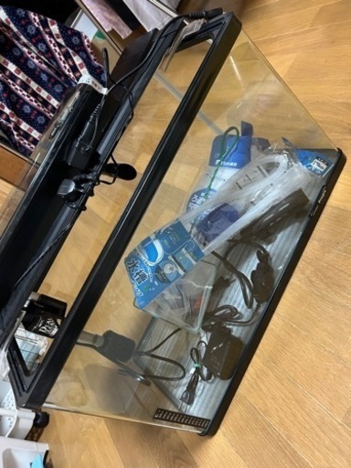 (商談中)60センチ水槽セット