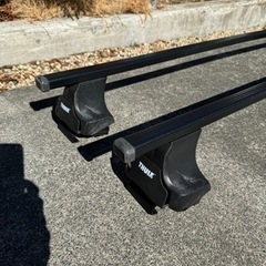 Yakimaメガウォーリアー&THULEベースキャリア