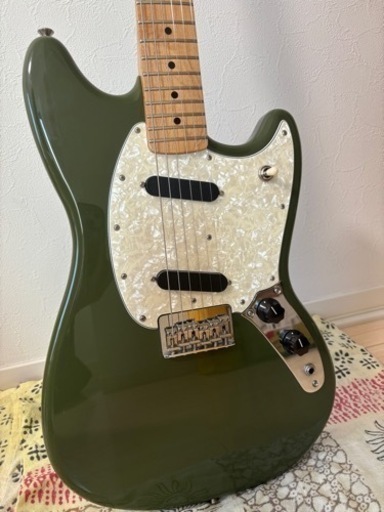 弦楽器、ギター Fender Mexico mustang olive