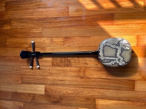 カミゲン？ 知念大工 沖縄三線 棹のみ スンチー塗り カミゲン？ 知念