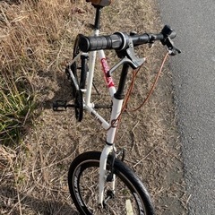 自転車　ミニベロ　20インチ　高速６段　快調