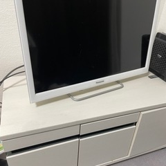 テレビ(Panasonic)、テレビ台(レコーダー付)