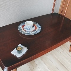 カリモク　テーブル