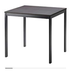 IKEA ダイニングテーブル ヴァングスタ