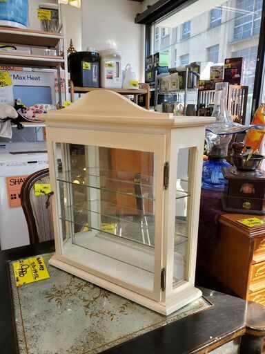 アンティーク家具 フランス製 壁掛け コレクションラック コレクションケース ガラスショーケース 飾り棚 照明付き 1枚ガラス扉 ガラス棚板2枚 ホワイト 検) ロイズ アンティークス☆横幅53㎝×奥行13㎝×高さ56㎝☆近隣配送無料 買取帝国 朝霞店