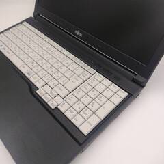 富士通 第6世代Core i5搭載 メモリ8G SSD128G DVD読み書き Wifi対応 大画面