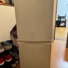 冷蔵庫137L   引き取り先が決まりました。