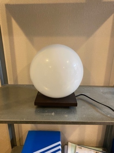 テーブルランプ　間接照明　丸型