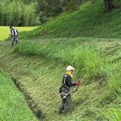 草刈りならGLANZにお任せください👍