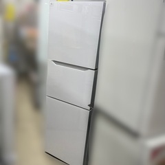 J3369 ★3ヶ月保証付★ 3ドア冷蔵庫 TWINBIRD ツインバード HR-E919 199L 2018年製 新品参考価格63,455円 クリーニング済み
