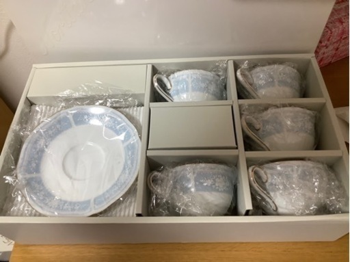 ノリタケ　レースウッドゴールド　カップ\u0026ソーサー5客セット　ティーポット　シュガーポット　クリーマー