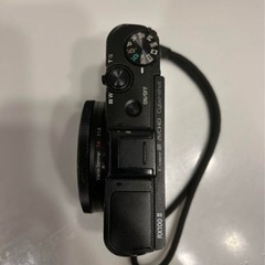 ＊美品＊SONY RX100II(DSC-RX100M2 コンデジ使用回数数回　格安出品のため交渉中でも早い者勝ちです。ご了承ください