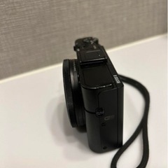＊美品＊SONY RX100II(DSC-RX100M2 コンデジ使用回数数回　格安出品のため交渉中でも早い者勝ちです。ご了承ください