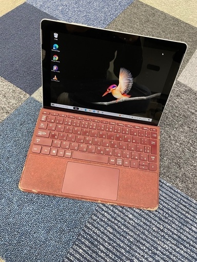 2/13の10時頃に品川駅か京急川崎駅で受け渡し　Microsoft SurfaceGo 8GB＋128GB タイプカバー付き
