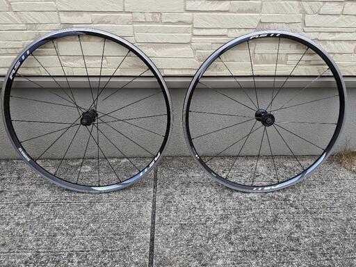 ロードバイク用ホイール SHIMANO wh-RS11